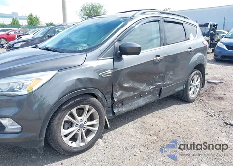 2017 Ford Escape Se z USA, uszkodzony, nr VIN 1FMCU9G90HUB35053